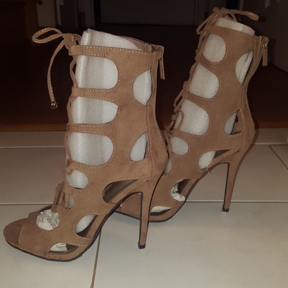 Cutout bootie high heels - Picture 4 of 6